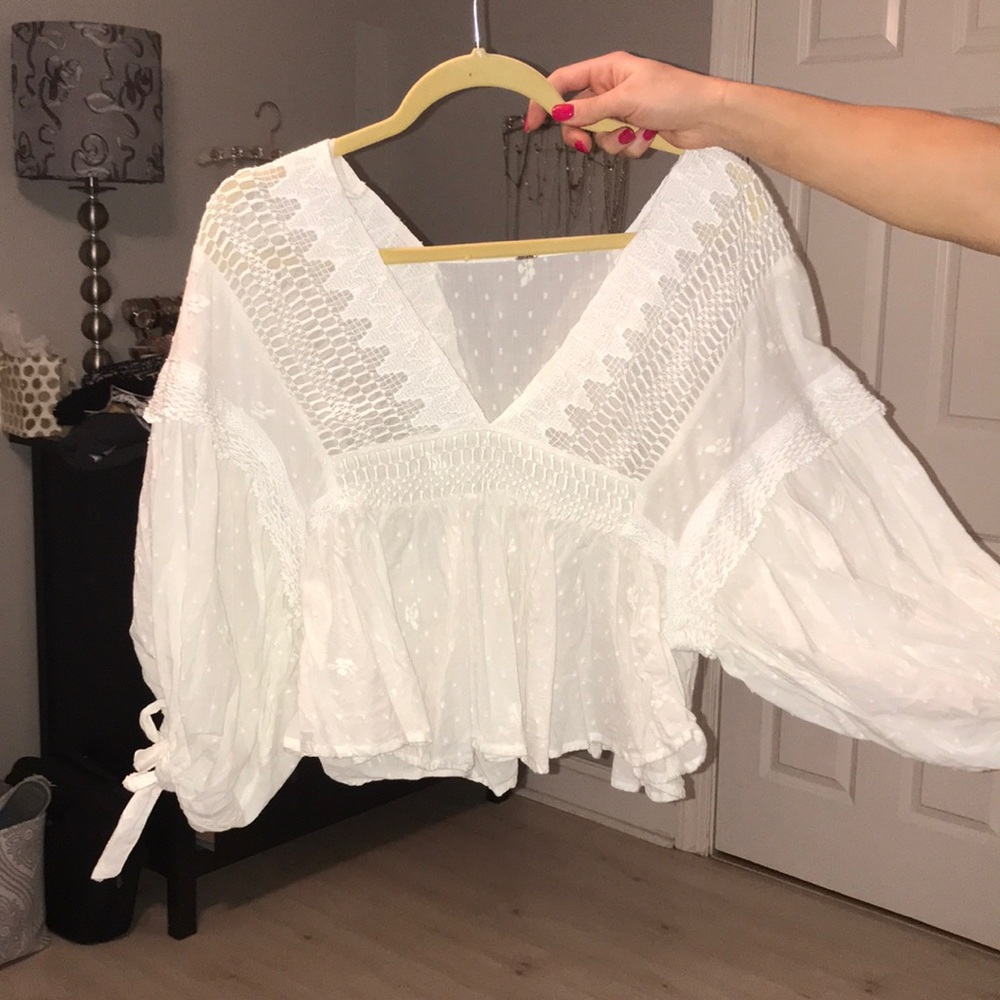 Free People White Boho Crochet V-Neck Peasant Blouse. MORE LIKE A PLUM COLOR
